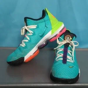 美品！Nike Lebron 16 Low ‪Air Max Trainer 2 Nike Lebron XVI 16 Low Air Max Trainer 2 Hyper Jade Green
